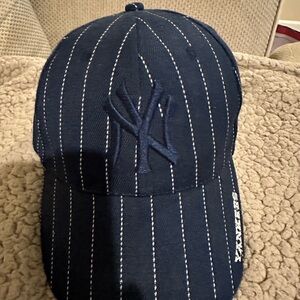Blue pinstripes Yankees hat